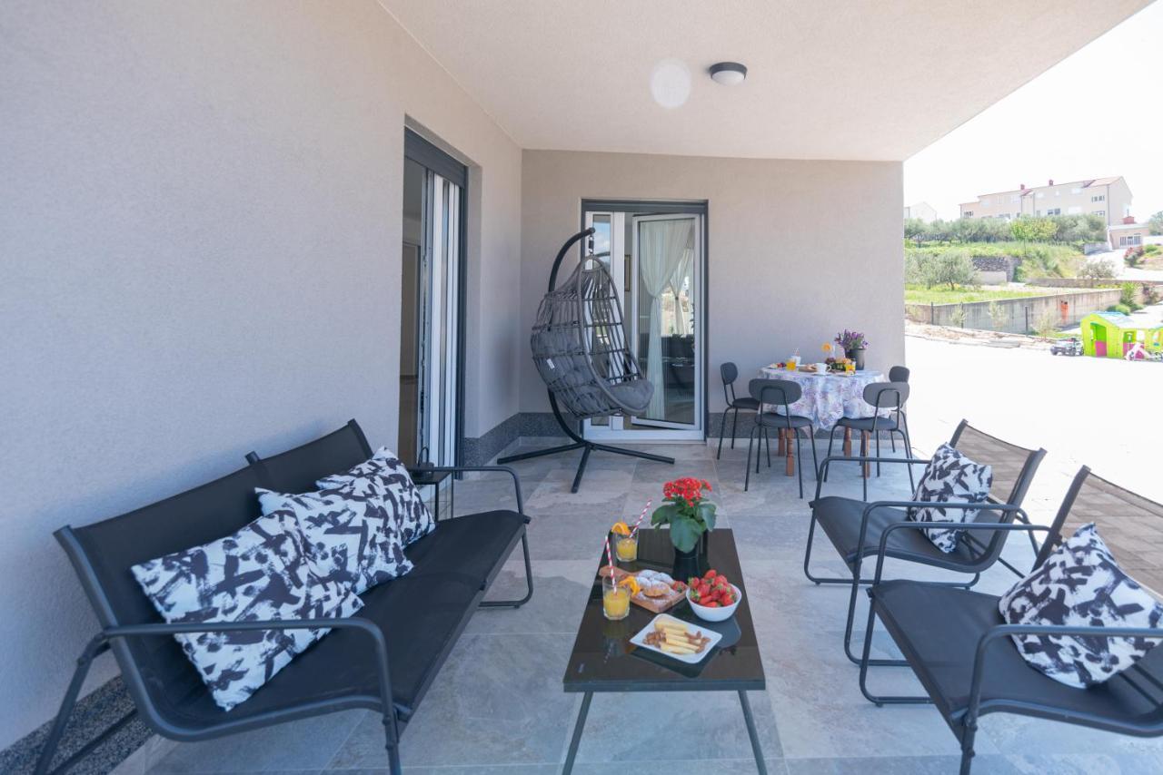 Villa Balic - Podstrana Exterior photo
